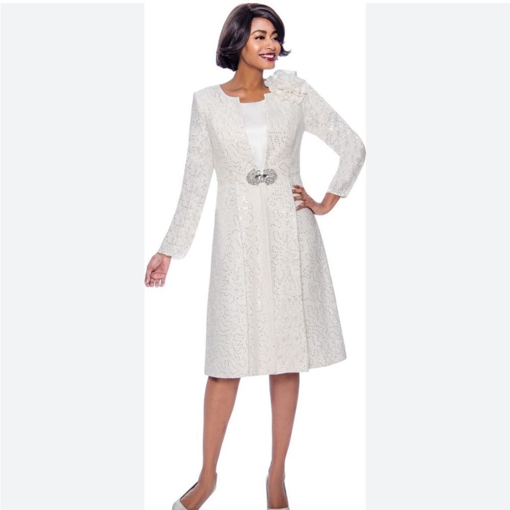 Vintage Susanna Pearl 3948 Elegant Feminine Coat Dead Stock